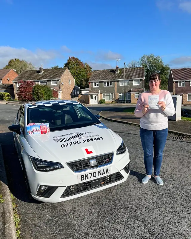 Chequered Flag Driving School pupil who passed their driving test (4)